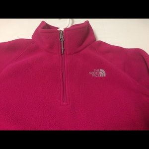 Women’s north face sweater